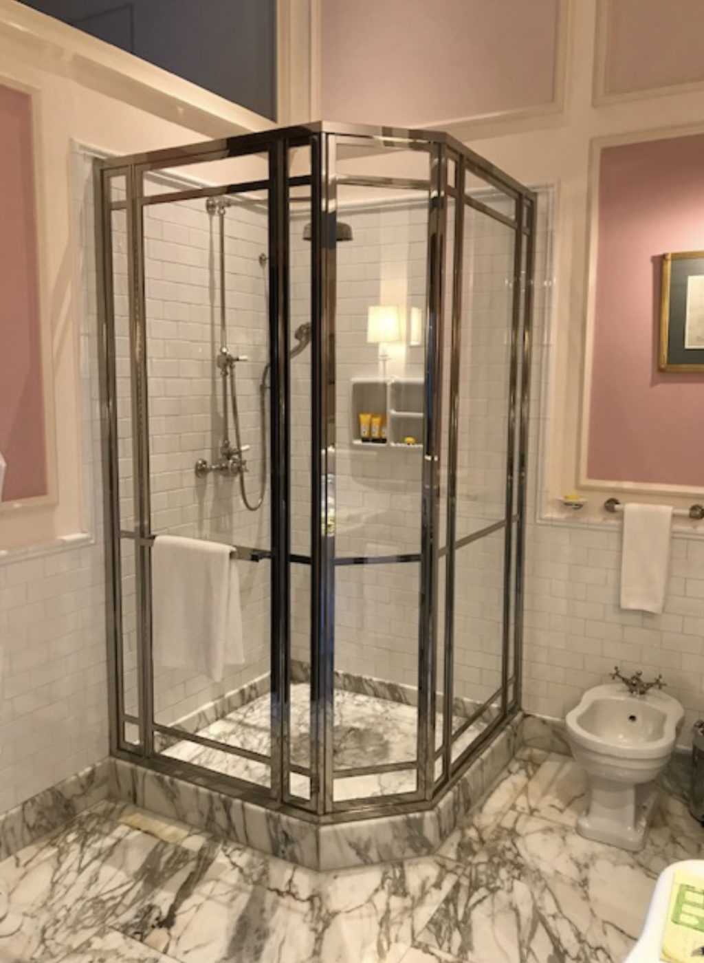 Luxus® Classic Premium Shower Enclosure Mr. Shower Door