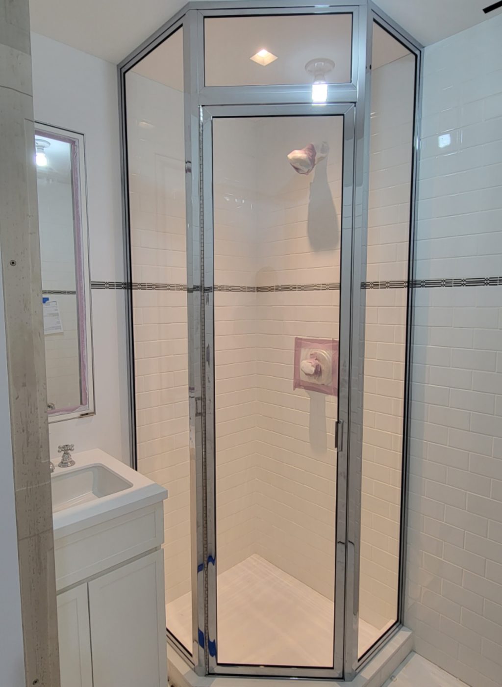 Luxus® Classic Premium Shower Enclosure Mr. Shower Door